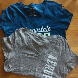 Aeropostale V-neck T-shirts